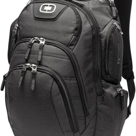 OGIO 411073 Surge RSS 15" Laptop/MacBook Pro Black Backpack - Picture 1 of 3